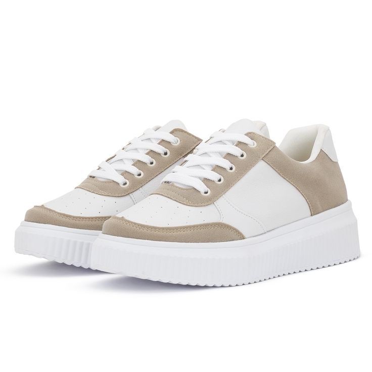Motion Lite Sneakers