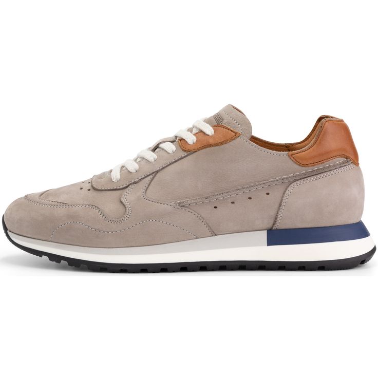 Lightweight Run Sneakers